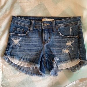 Eunina Low Rise Pixie Jean Shorts Size XS